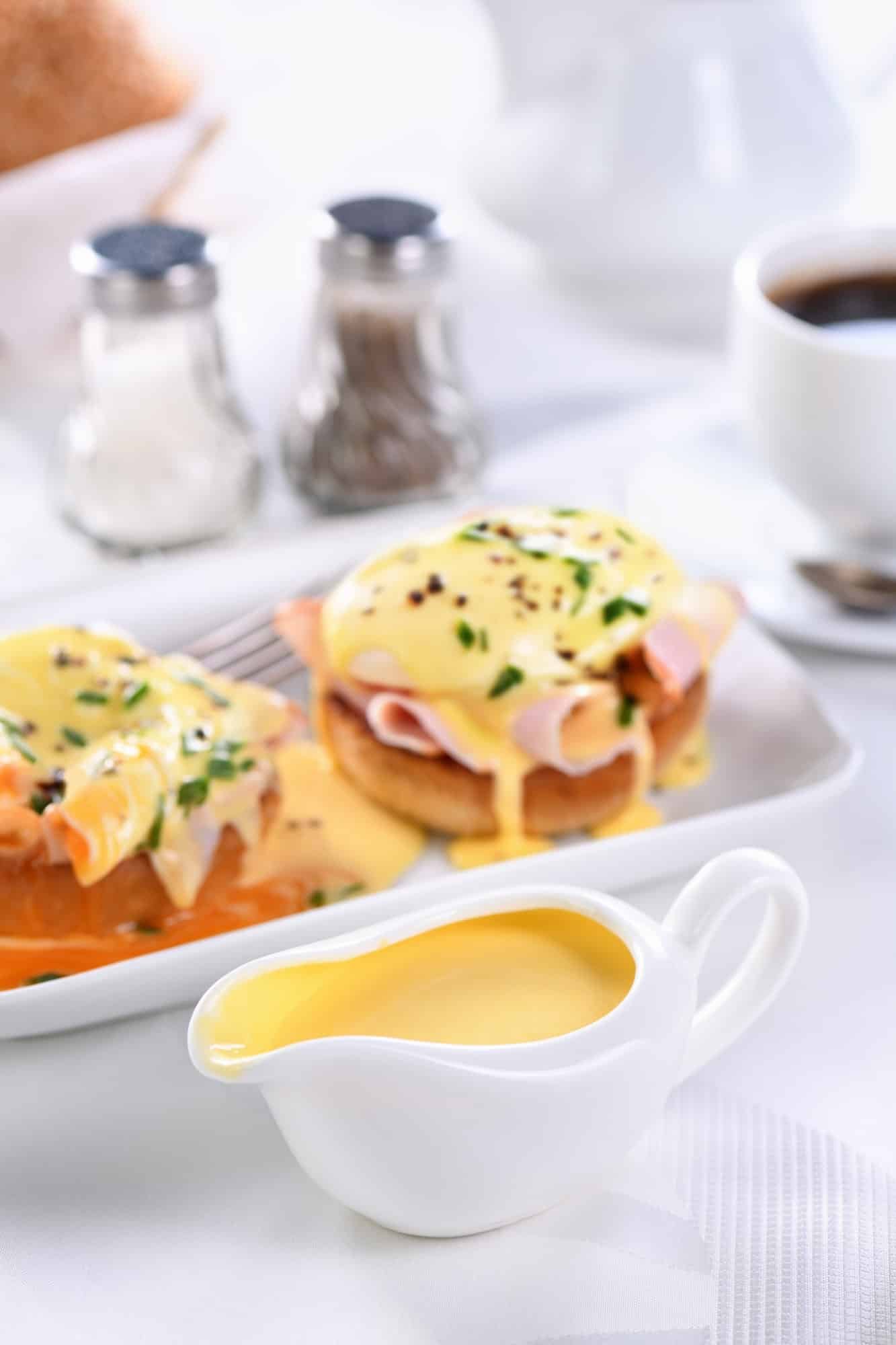 What's the Technique for a Perfectly Smooth Avocado Hollandaise Sauce ...